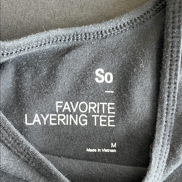 SO Women's Gray Short Sleeve Crop Top - Picture 2 of 3